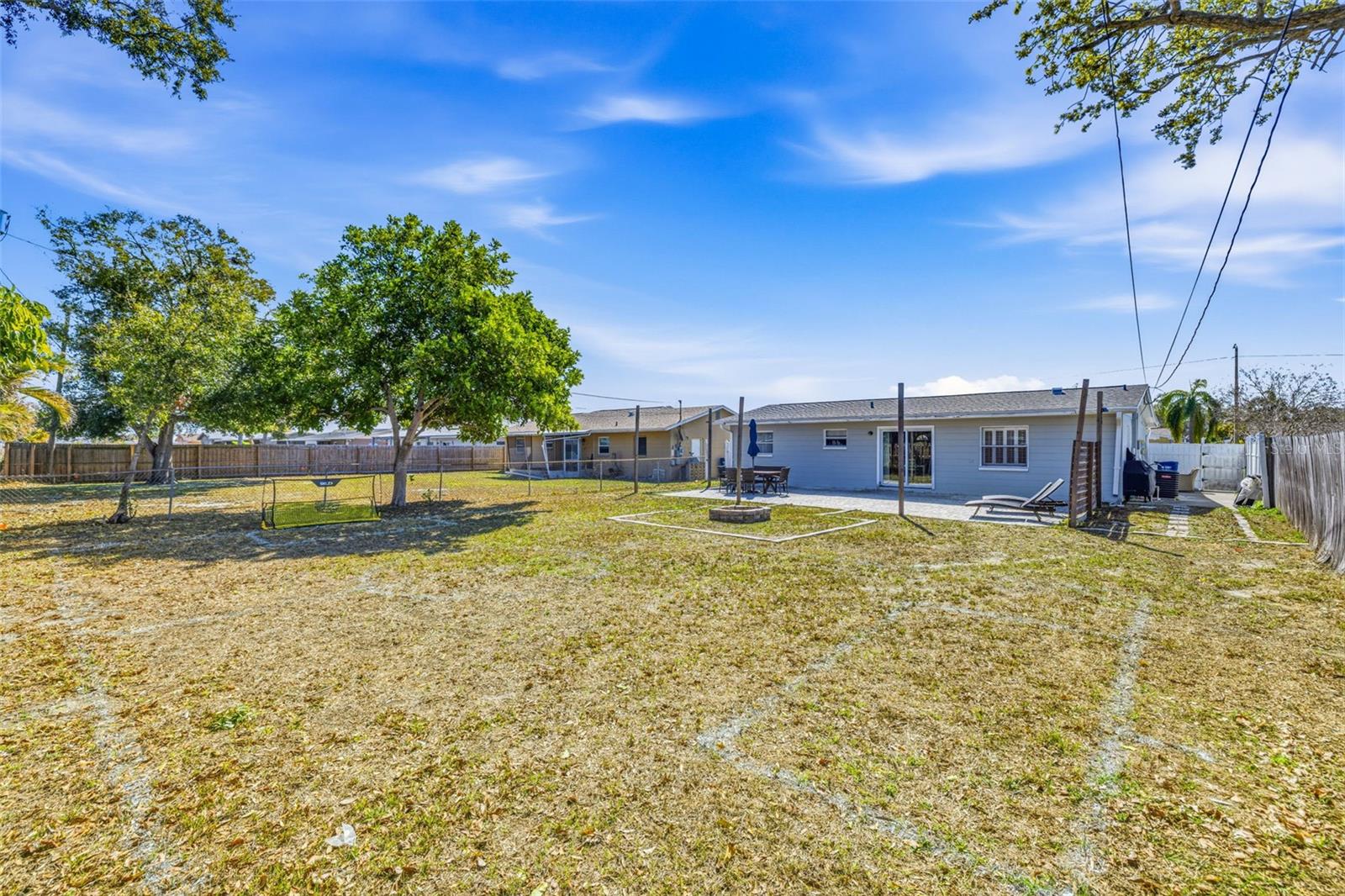 COUNTRY ESTATES 2ND ADD - Residential