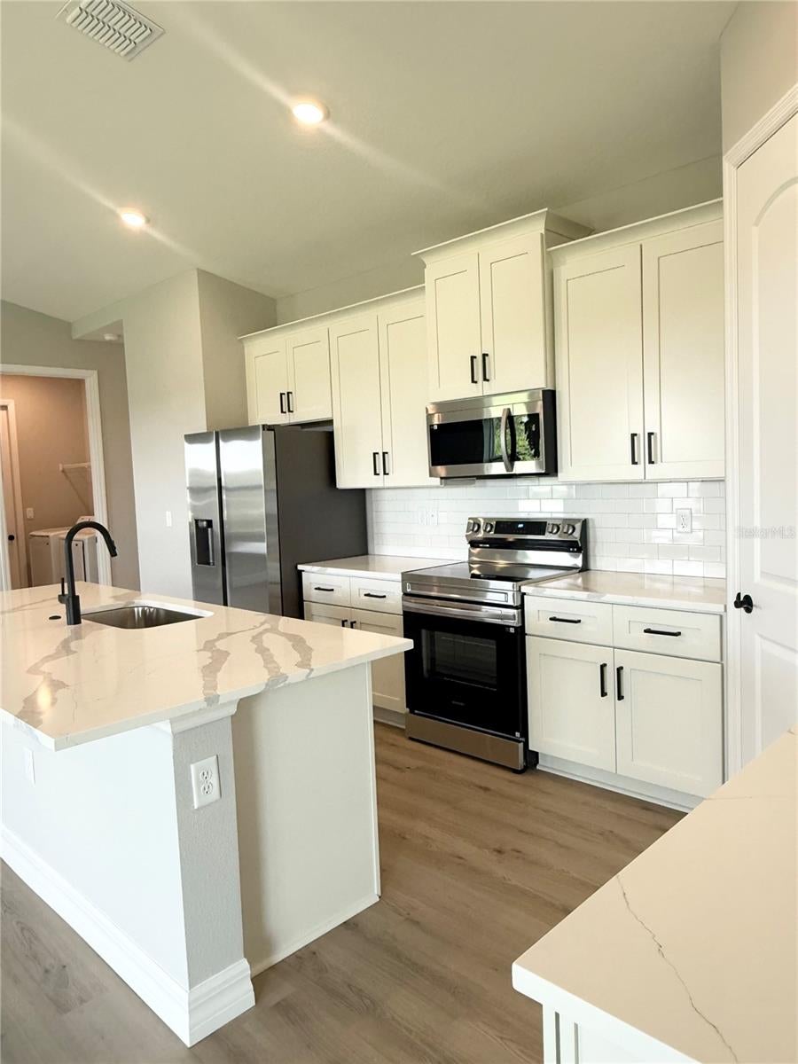 6932 SAN BRUNO DRIVE