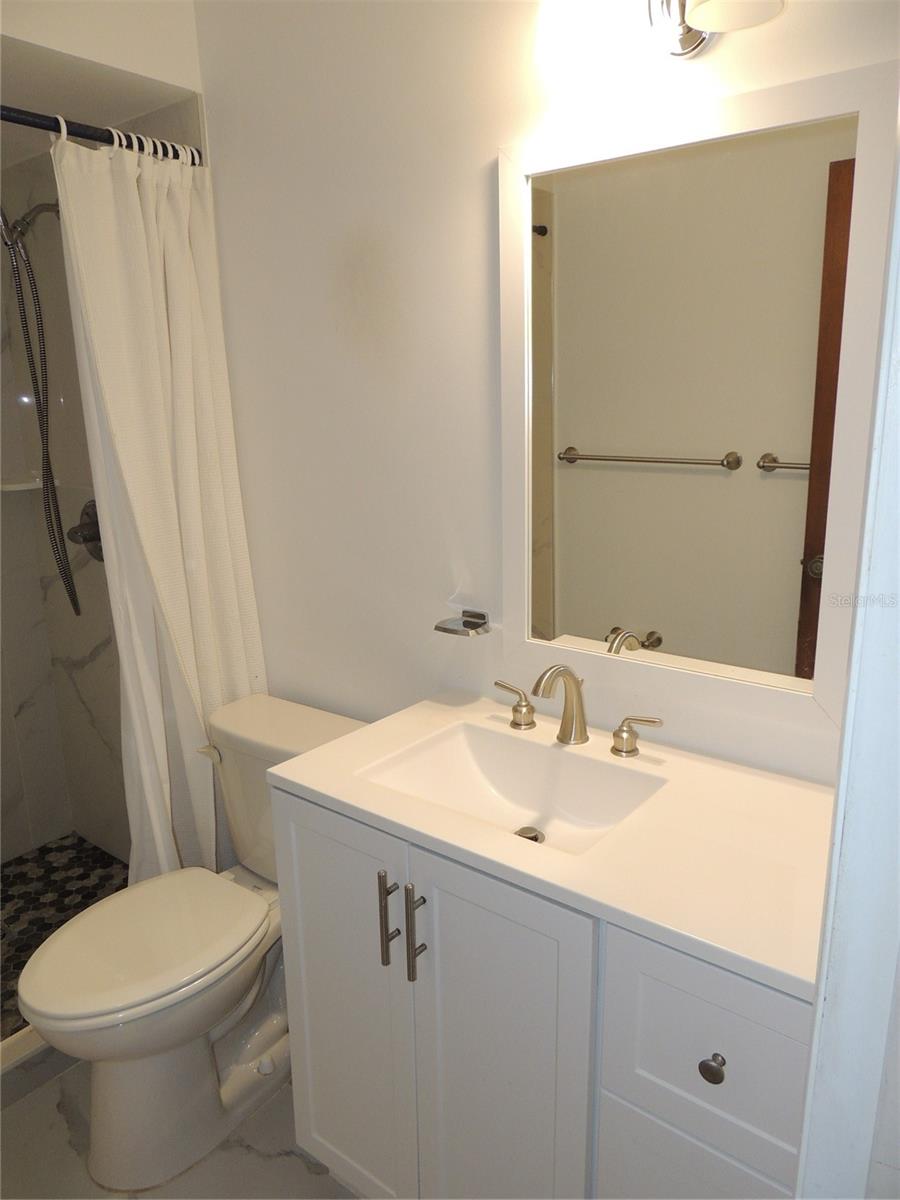 NORTHWOOD OAKS - Residential