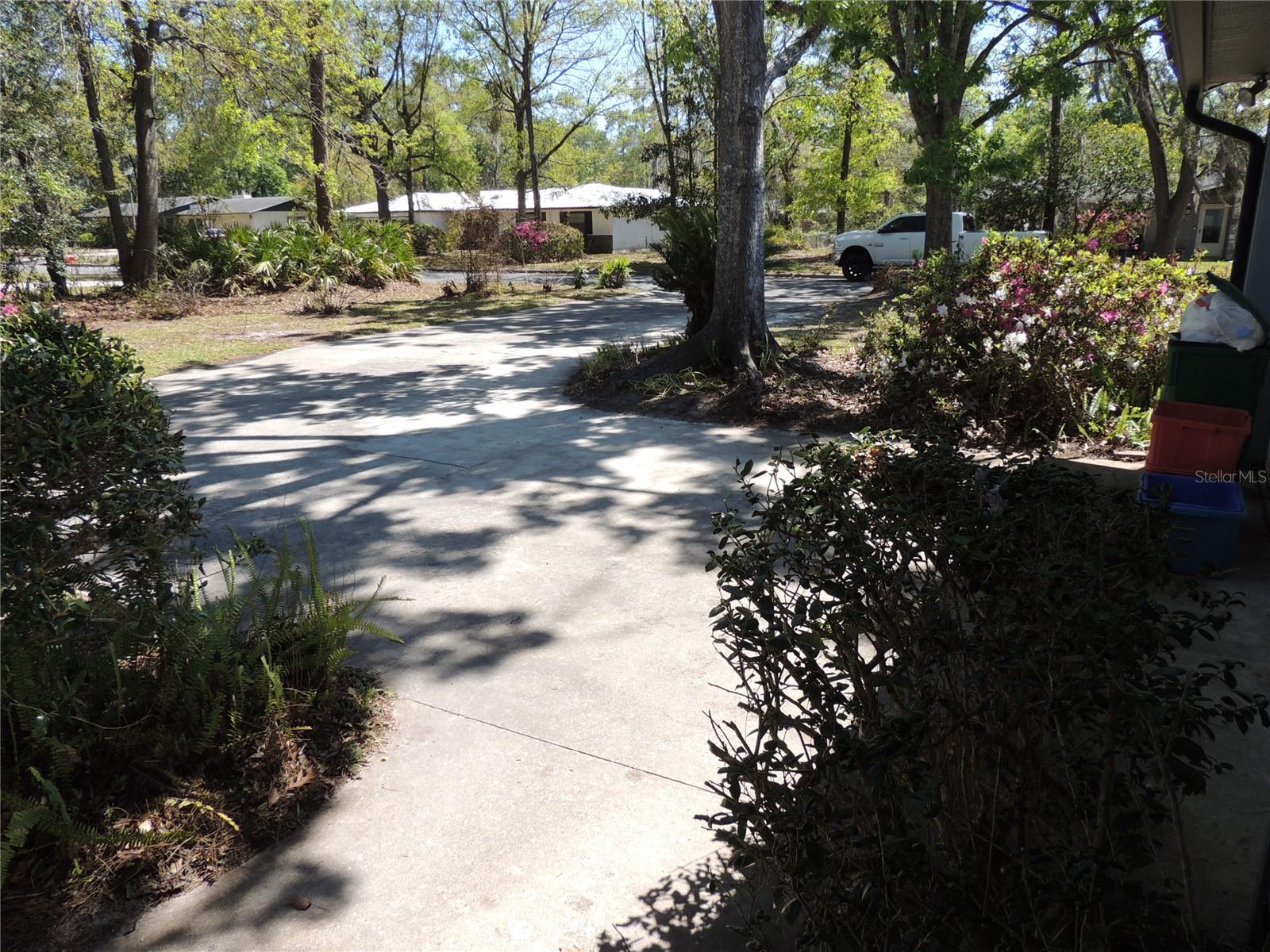 NORTHWOOD OAKS - Residential