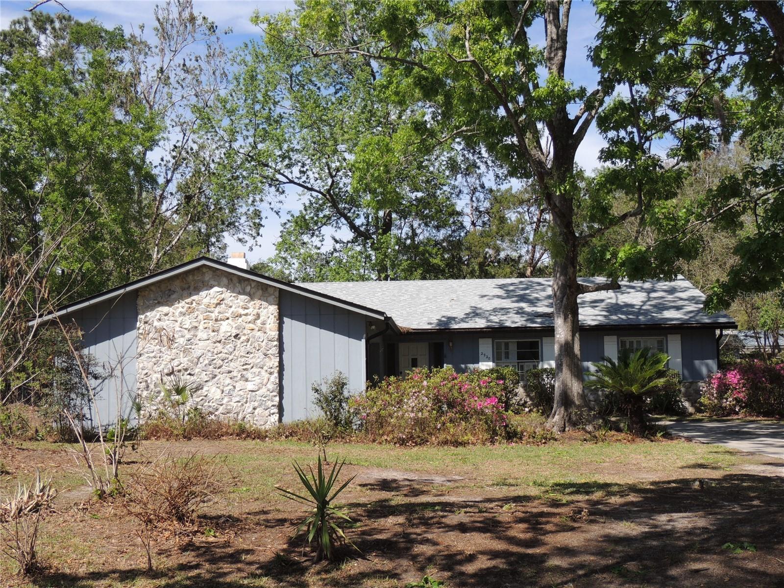 NORTHWOOD OAKS - Residential