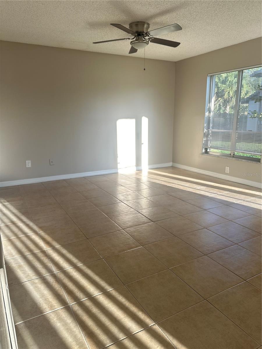 LONGWOOD SQUARE - Residential Lease