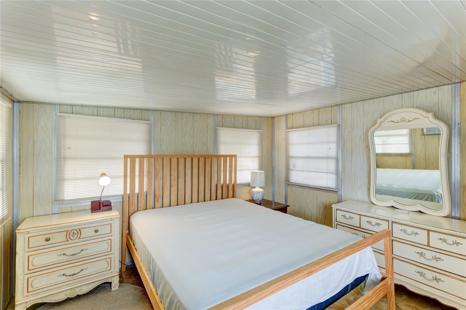 FAIR LANE ACRES FIRST ADD - Residential