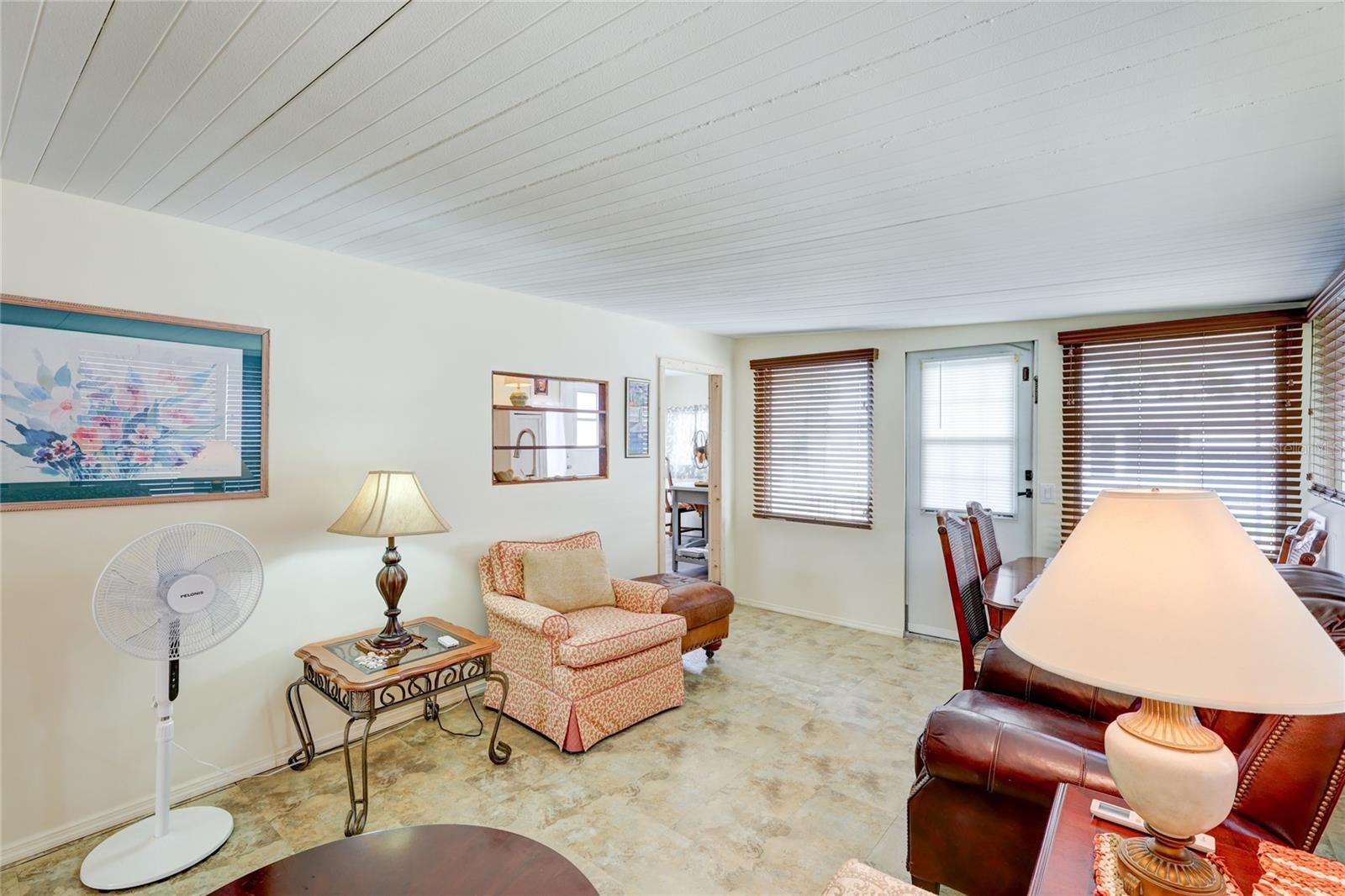 FAIR LANE ACRES FIRST ADD - Residential