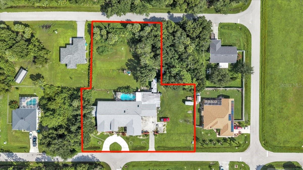 3222 LEAMINGTON STREET, PORT CHARLOTTE, FL, 33980 1 3222 LEAMINGTON STREET