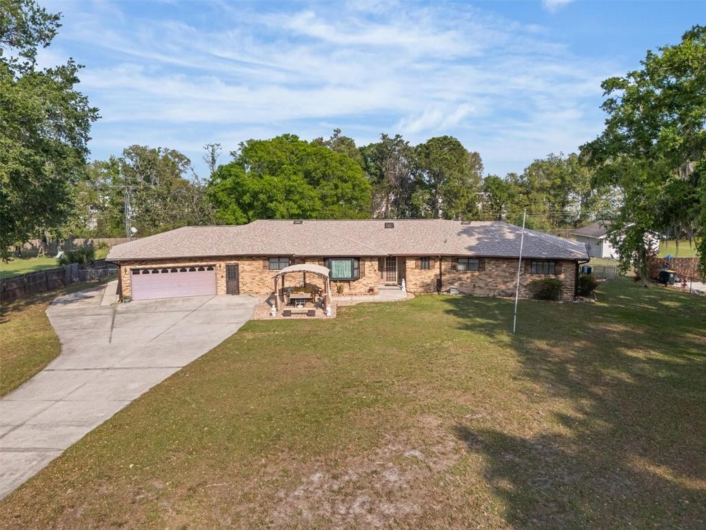 Photo of 6509 Angus Drive, Lakeland, FL 33810 (MLS # L4960362)
