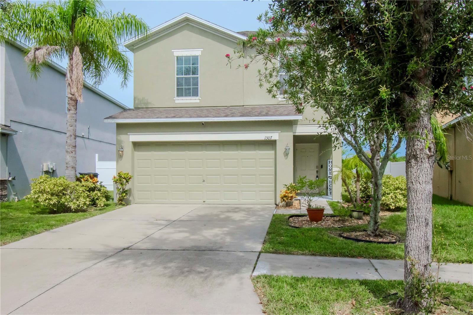 1307 PASADENA BLOOM LANE