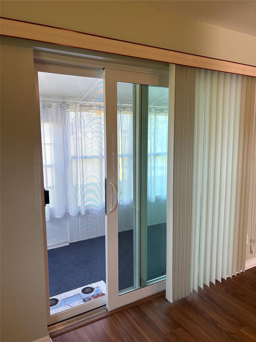 ANDOVER H CONDOMINIUM - Residential Lease