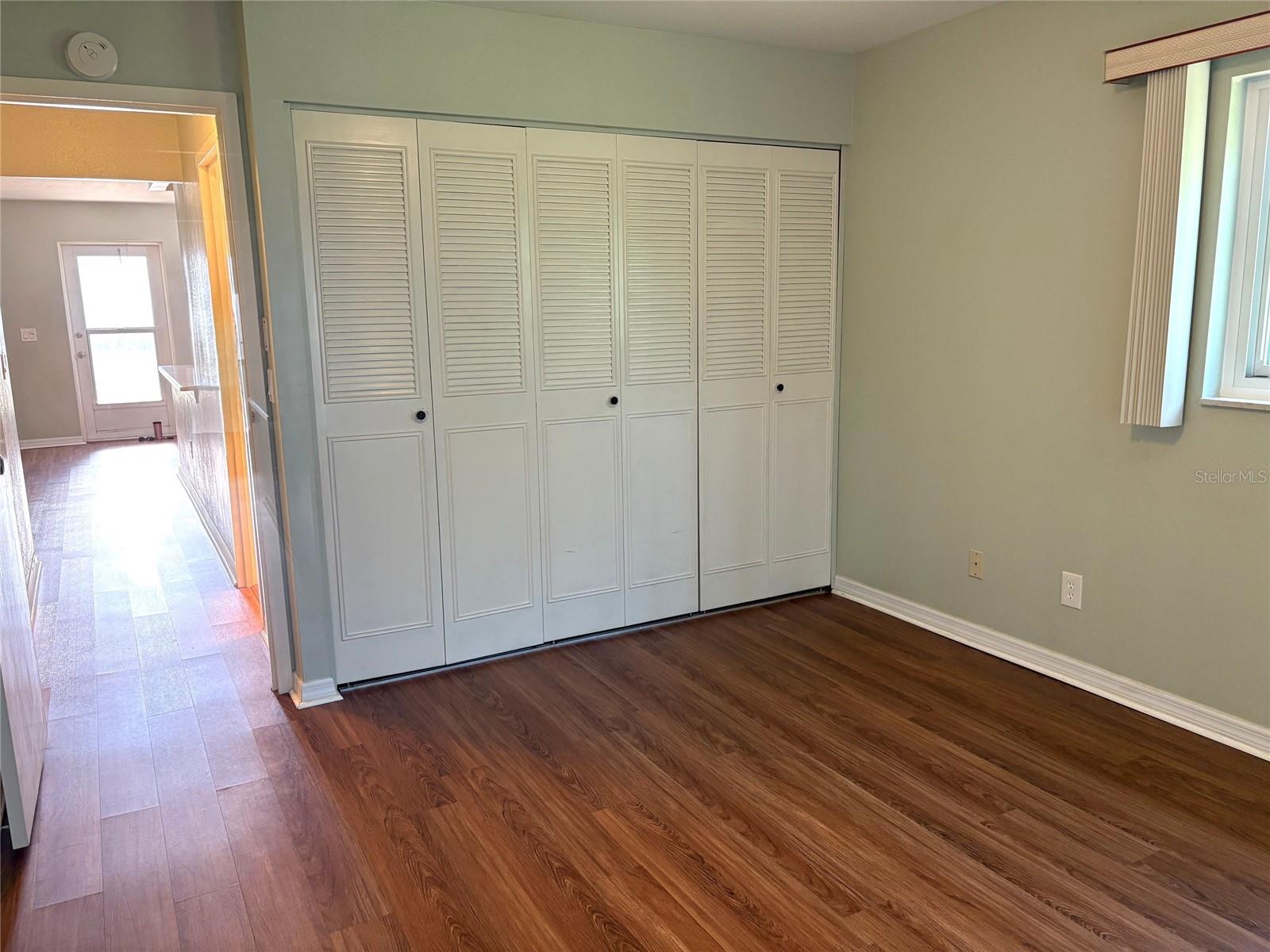 ANDOVER H CONDOMINIUM - Residential Lease