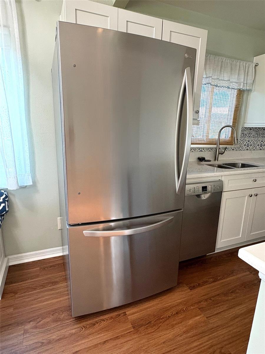 ANDOVER H CONDOMINIUM - Residential Lease