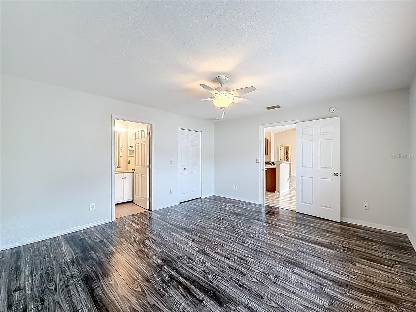 SILVER SPGS SHORES - Residential