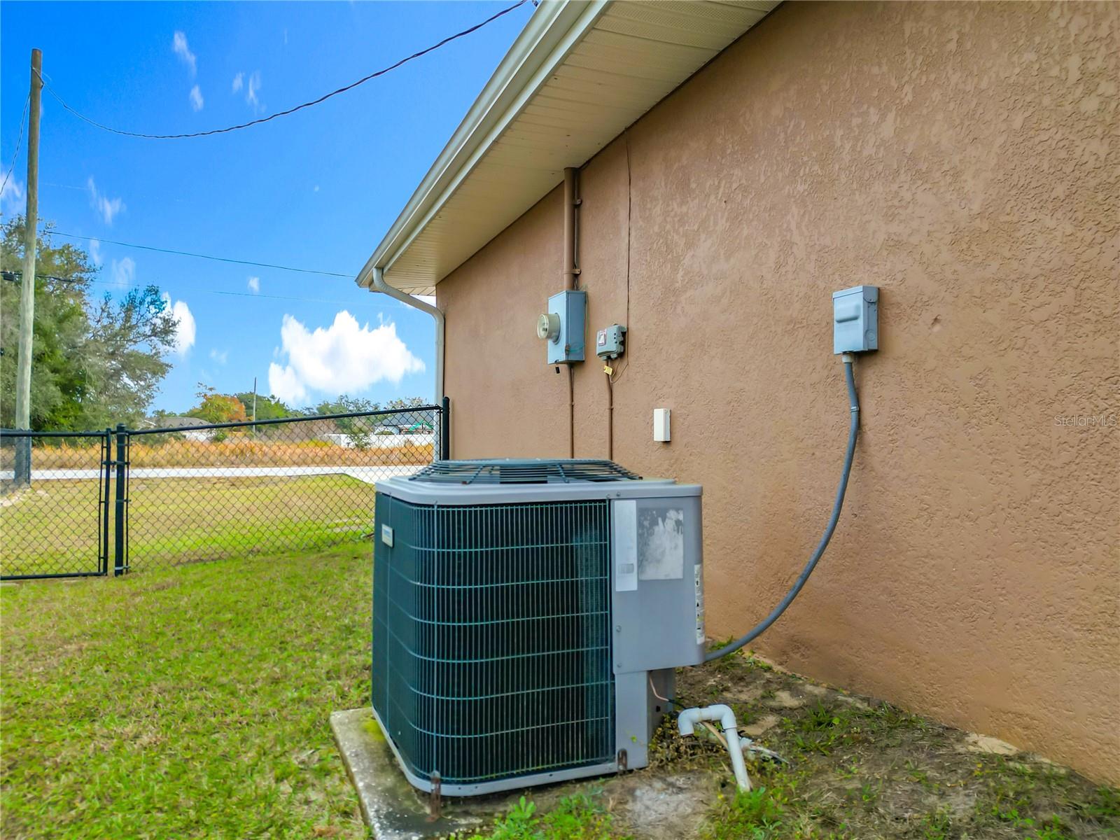 SILVER SPGS SHORES - Residential