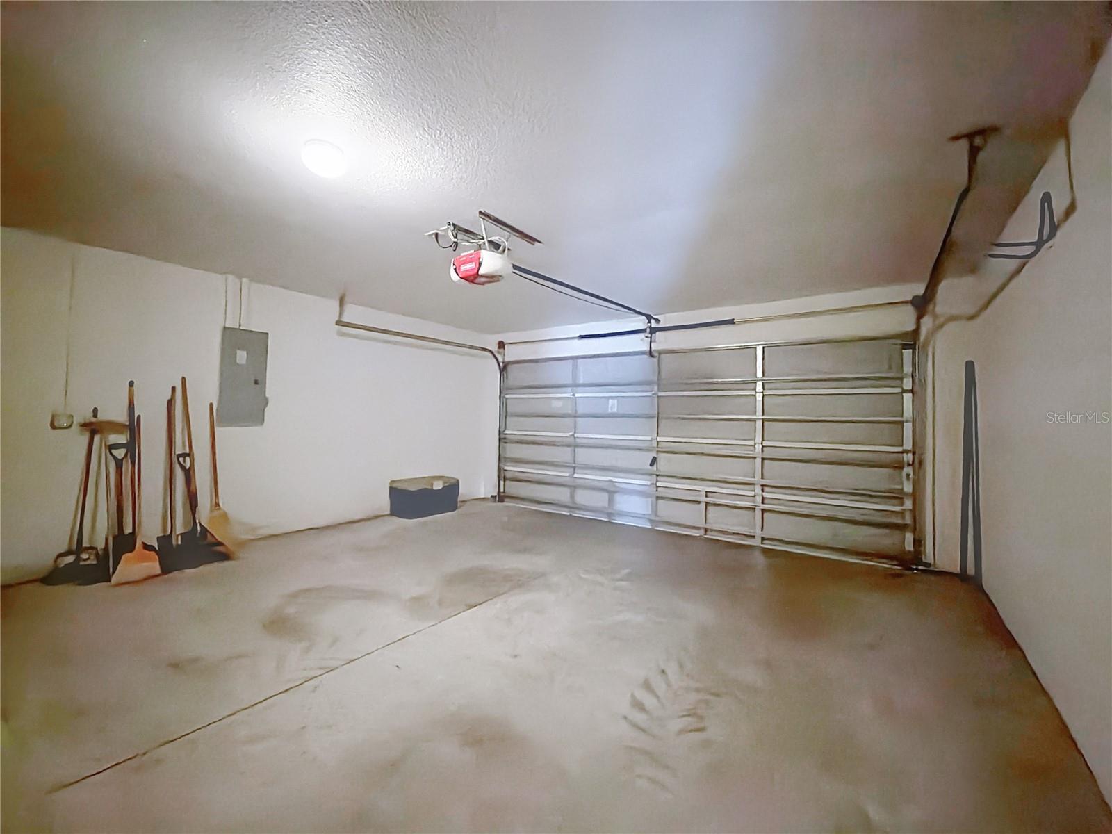 SILVER SPGS SHORES - Residential