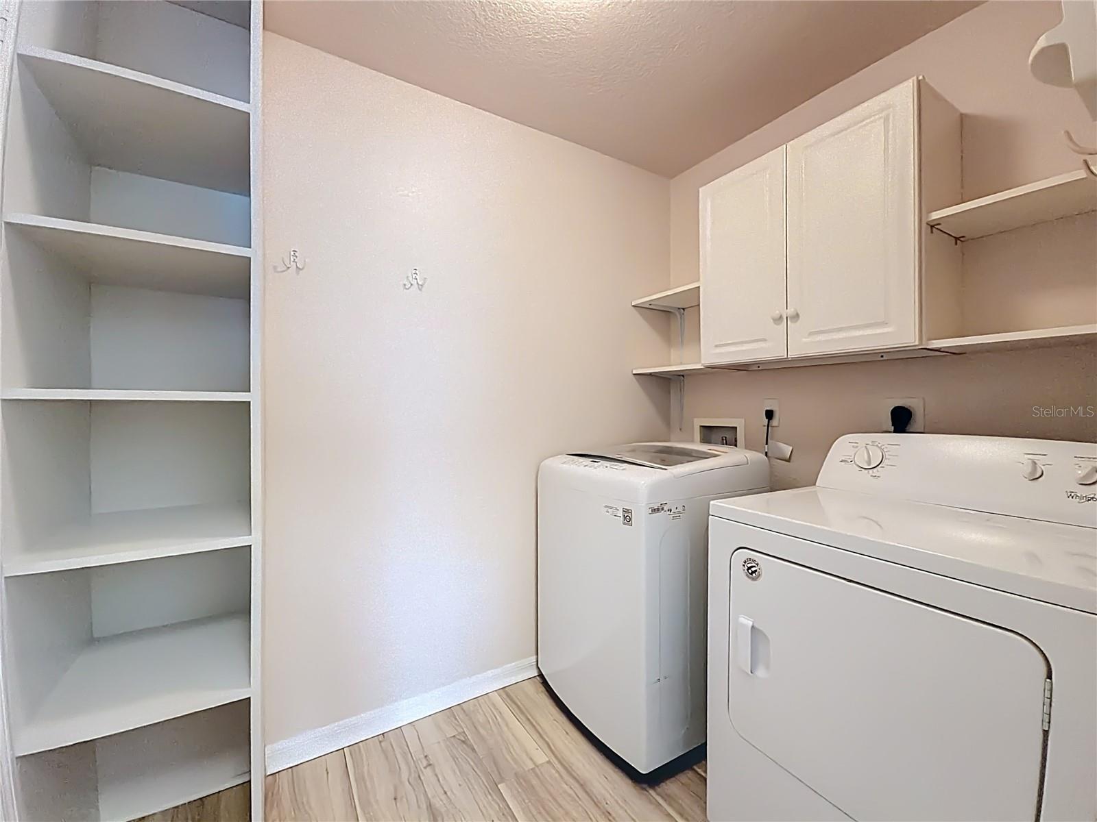 SILVER SPGS SHORES - Residential