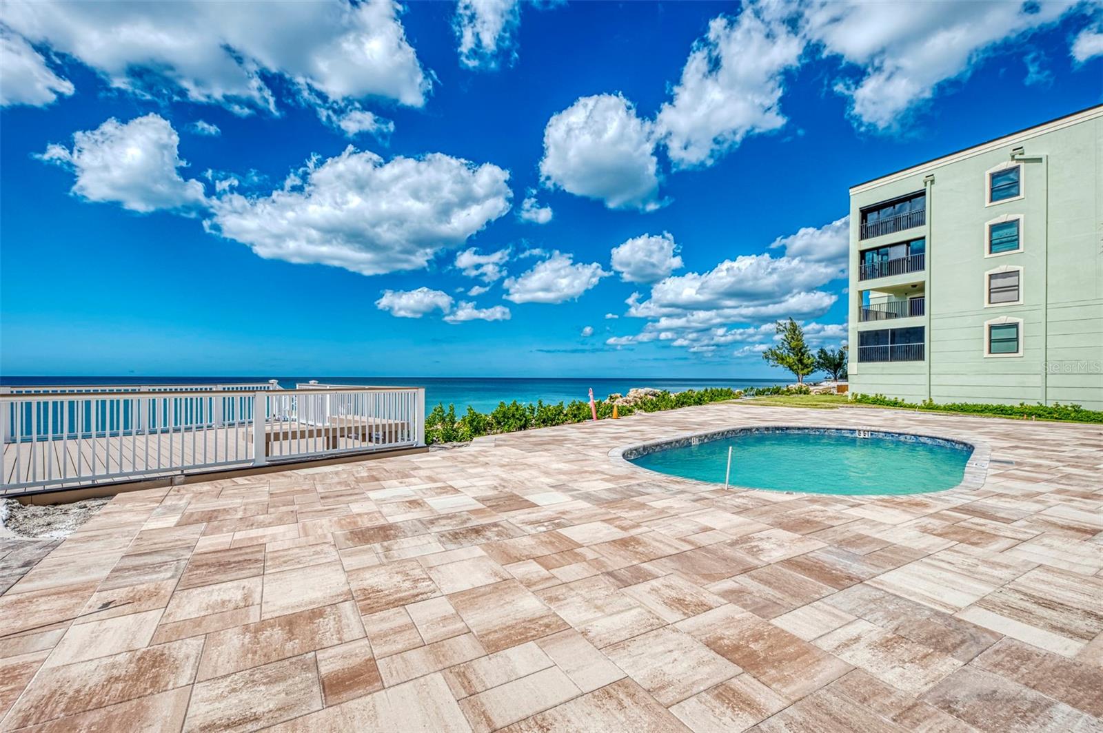 BOULDER POINTS CONDO - Residential