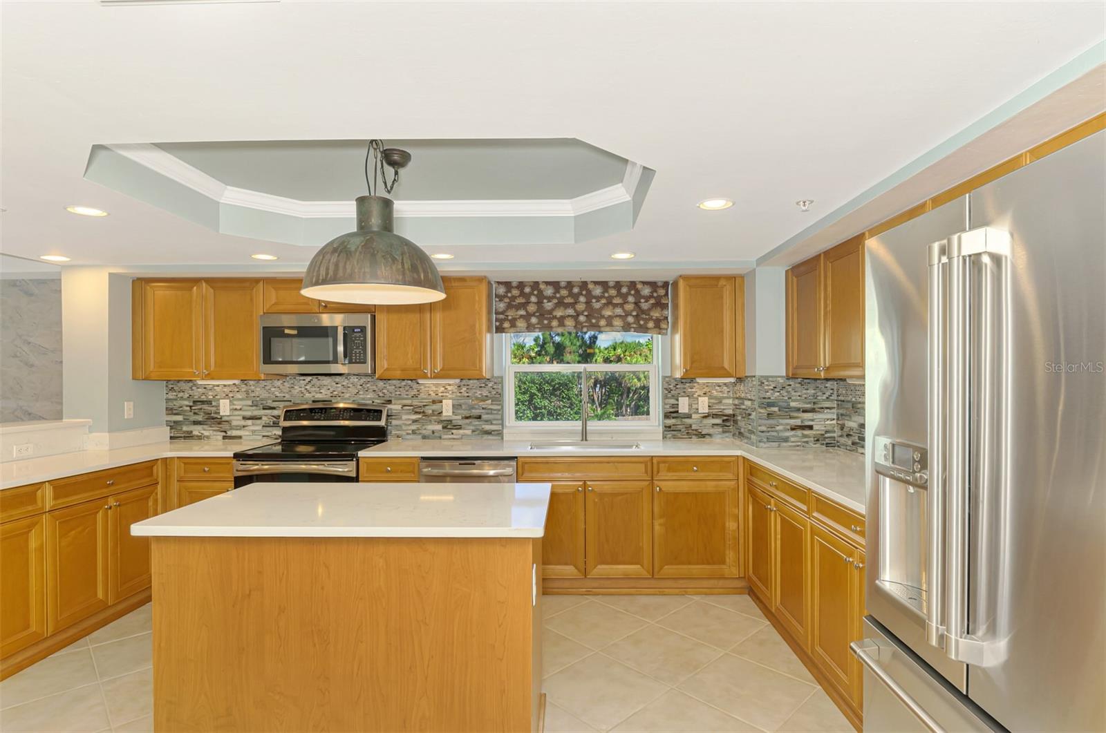 BOULDER POINTS CONDO - Residential