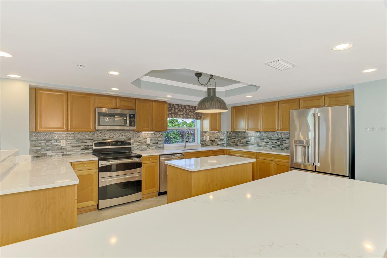 BOULDER POINTS CONDO - Residential