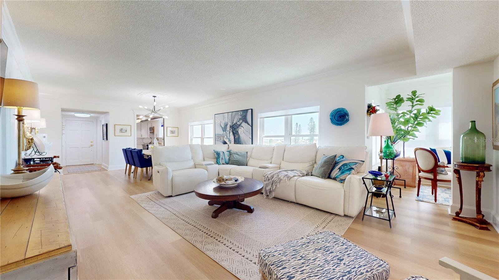 BEAU MONDE CONDO - Residential Lease