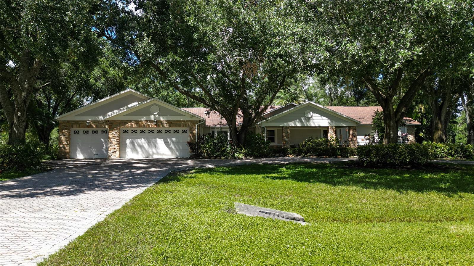 12511 PALOMINO COURT