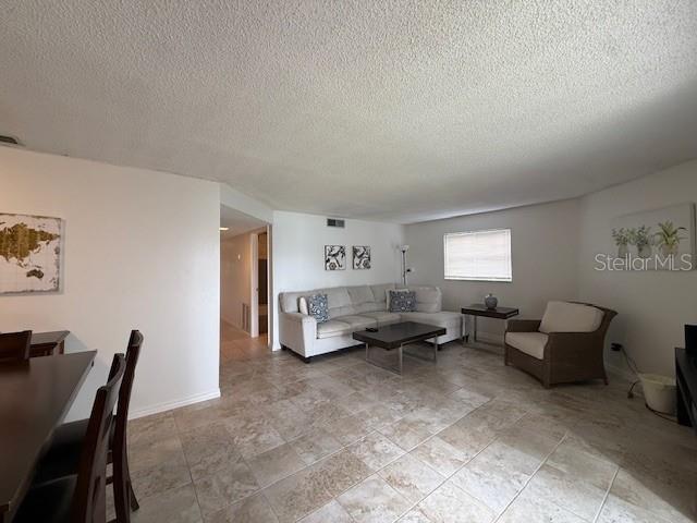 M B R CONDO - Residential Lease