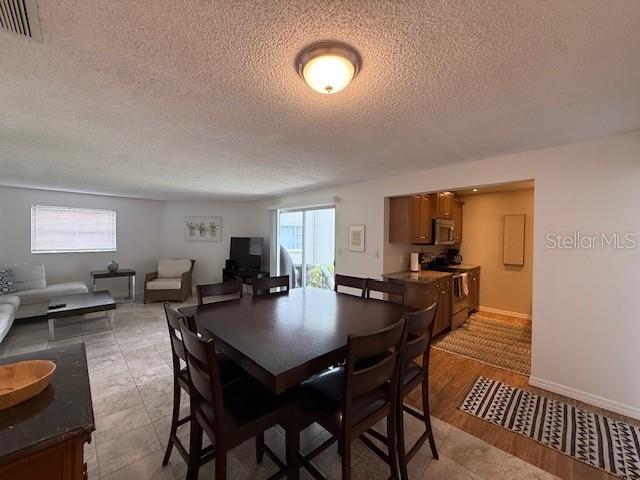 M B R CONDO - Residential Lease