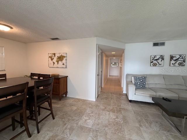 M B R CONDO - Residential Lease