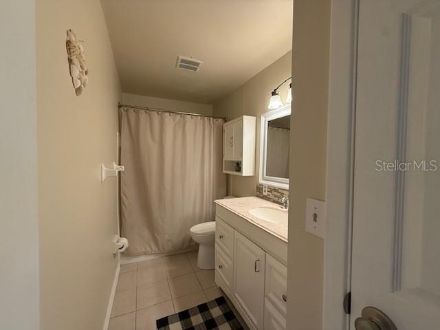 M B R CONDO - Residential Lease