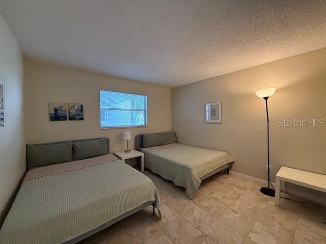 M B R CONDO - Residential Lease