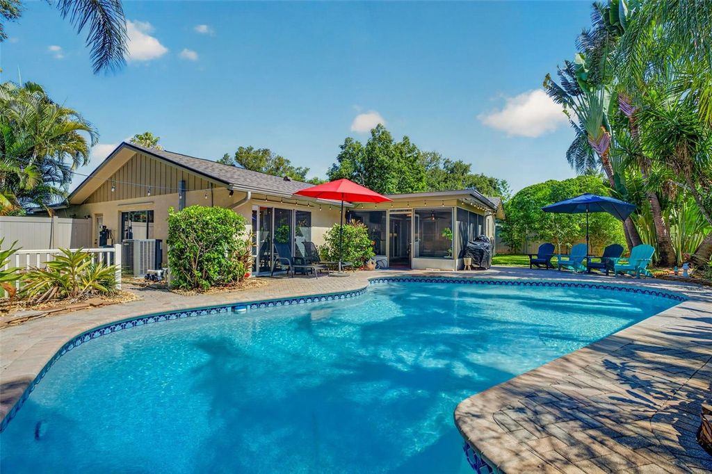 Photo of 9259 119th Way, Seminole, FL 33772 (MLS # C7528055)