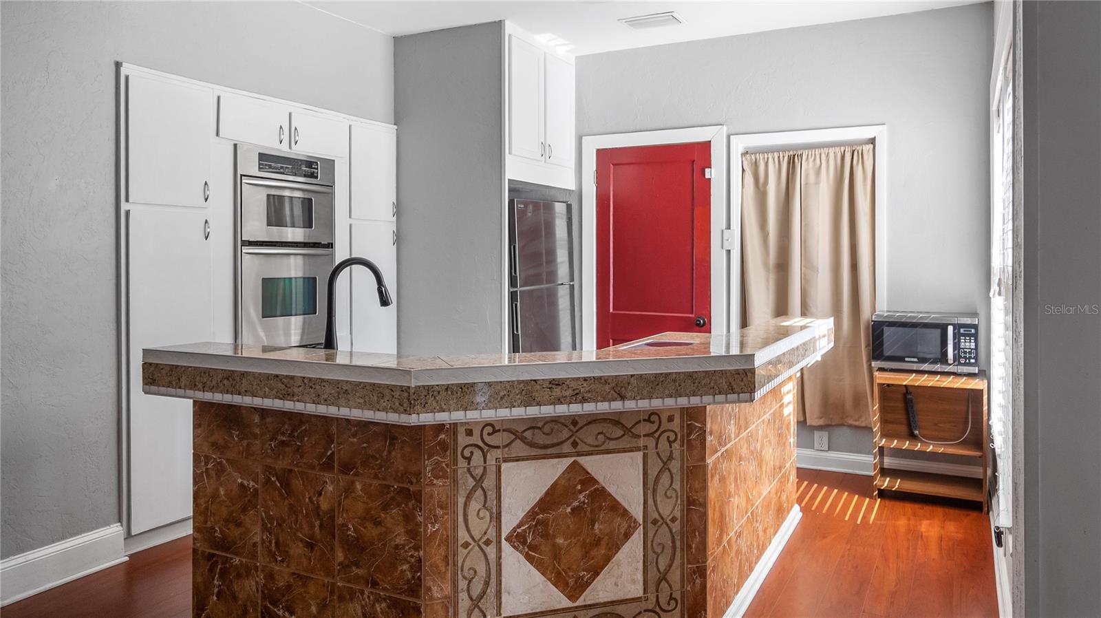 LEESBURG LSBG REALTY COS ADD - Residential