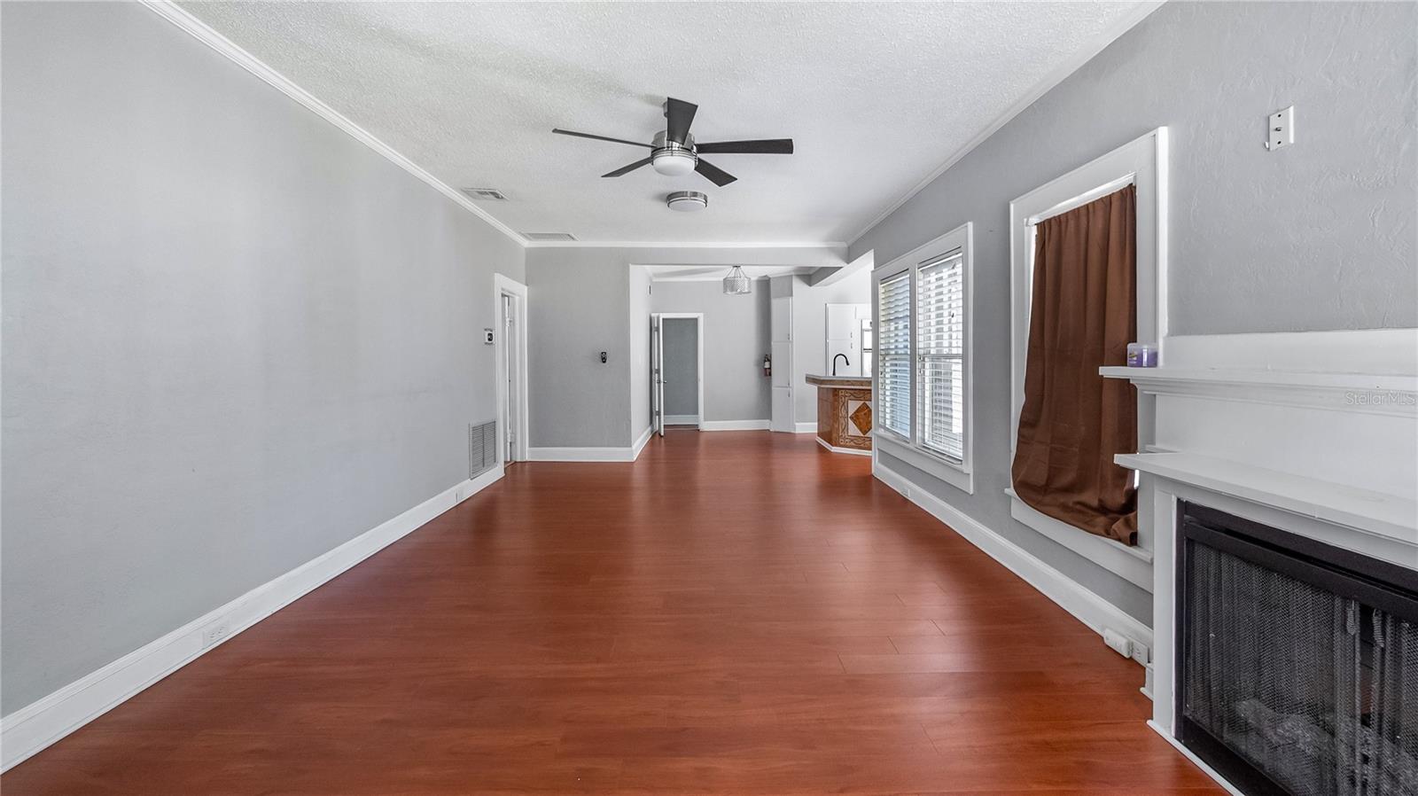 LEESBURG LSBG REALTY COS ADD - Residential