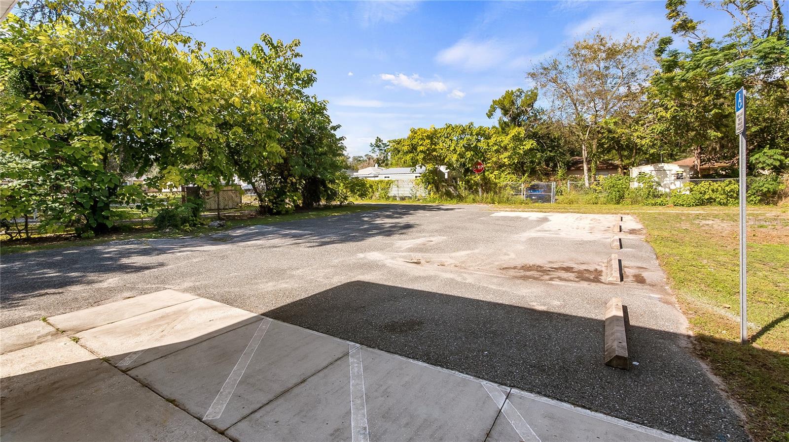 LEESBURG LSBG REALTY COS ADD - Residential