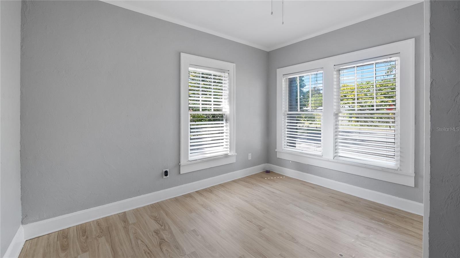 LEESBURG LSBG REALTY COS ADD - Residential