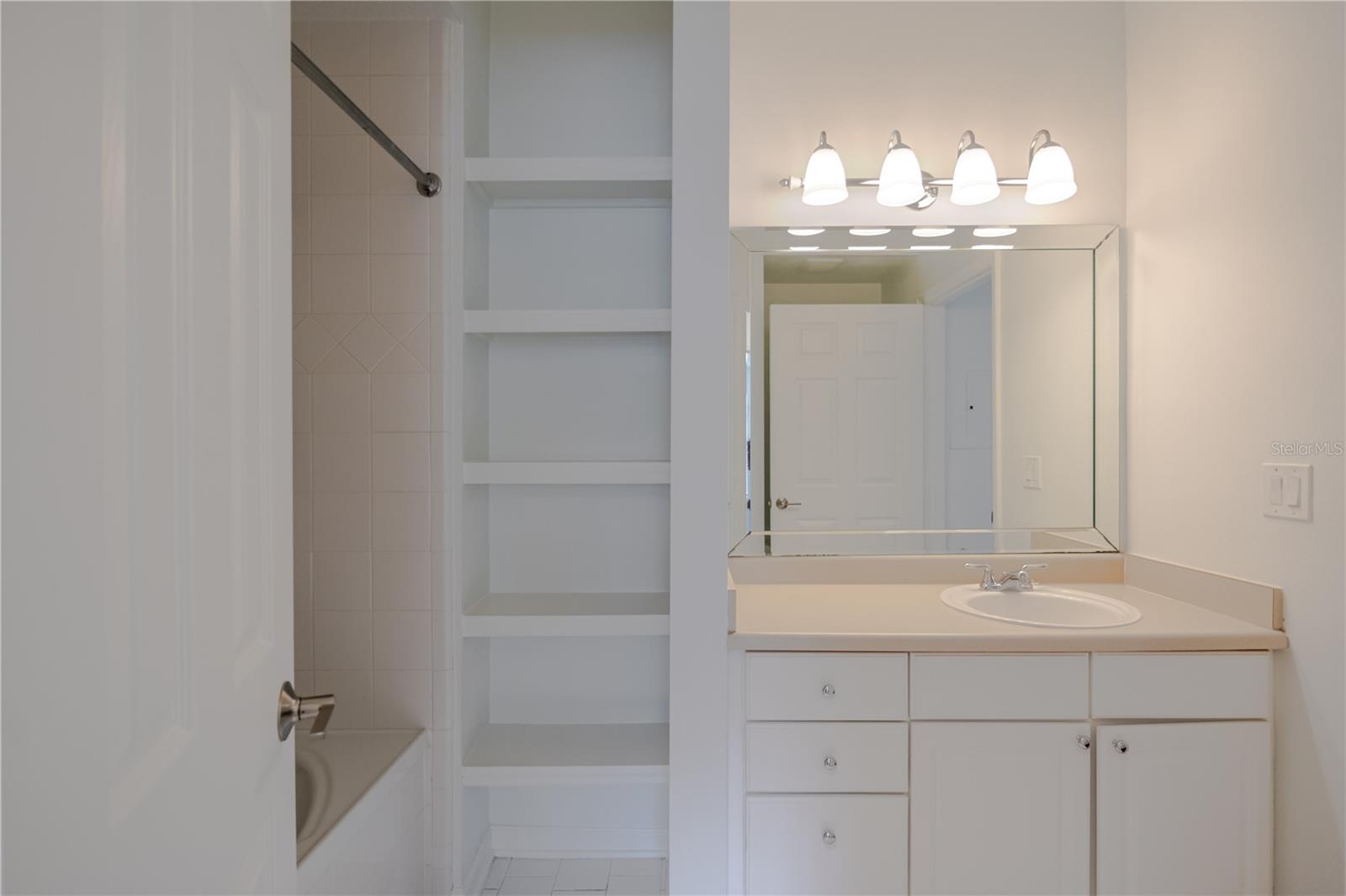 HYDE PARK WALK A CONDO - Residential