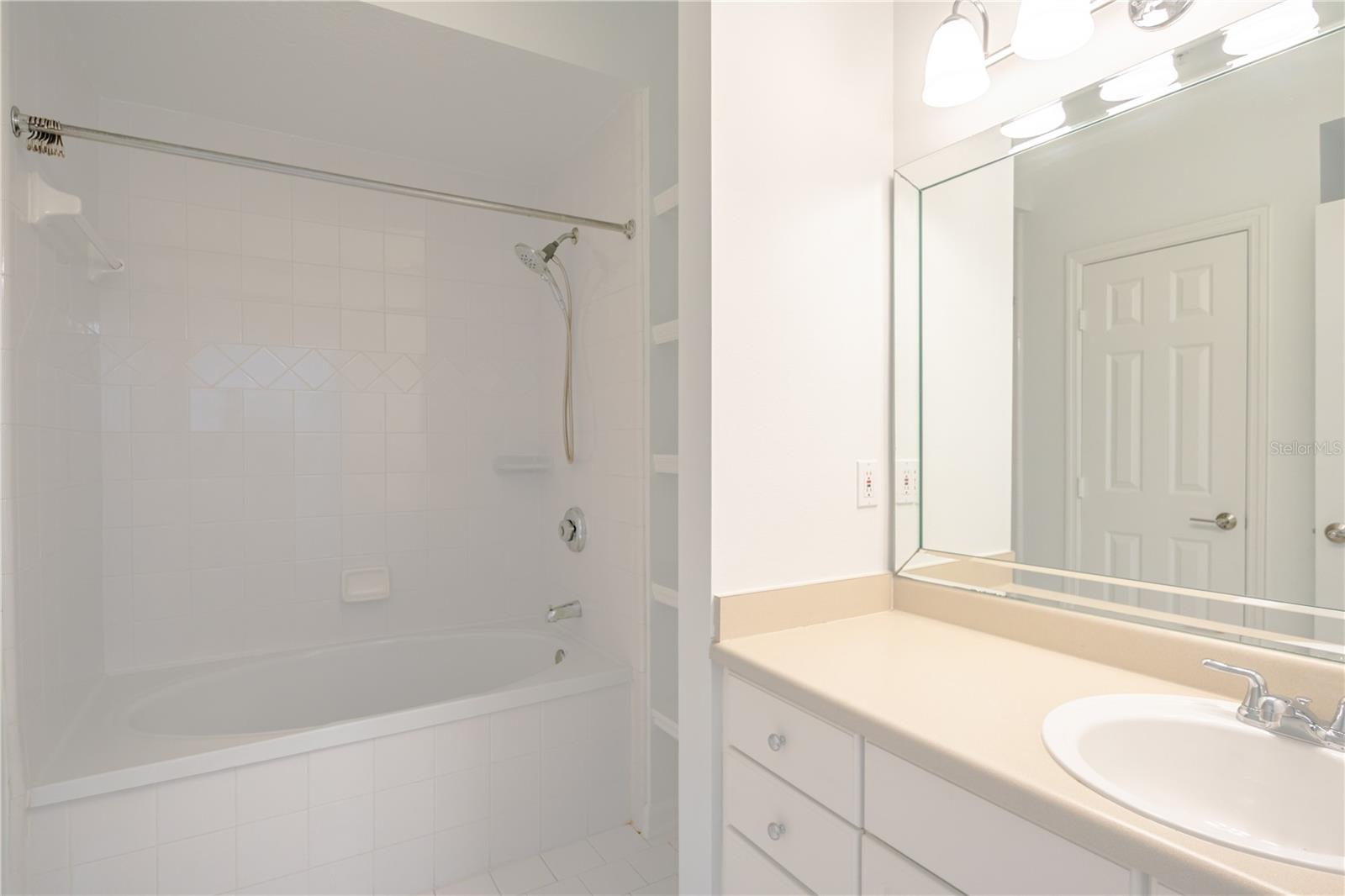 HYDE PARK WALK A CONDO - Residential