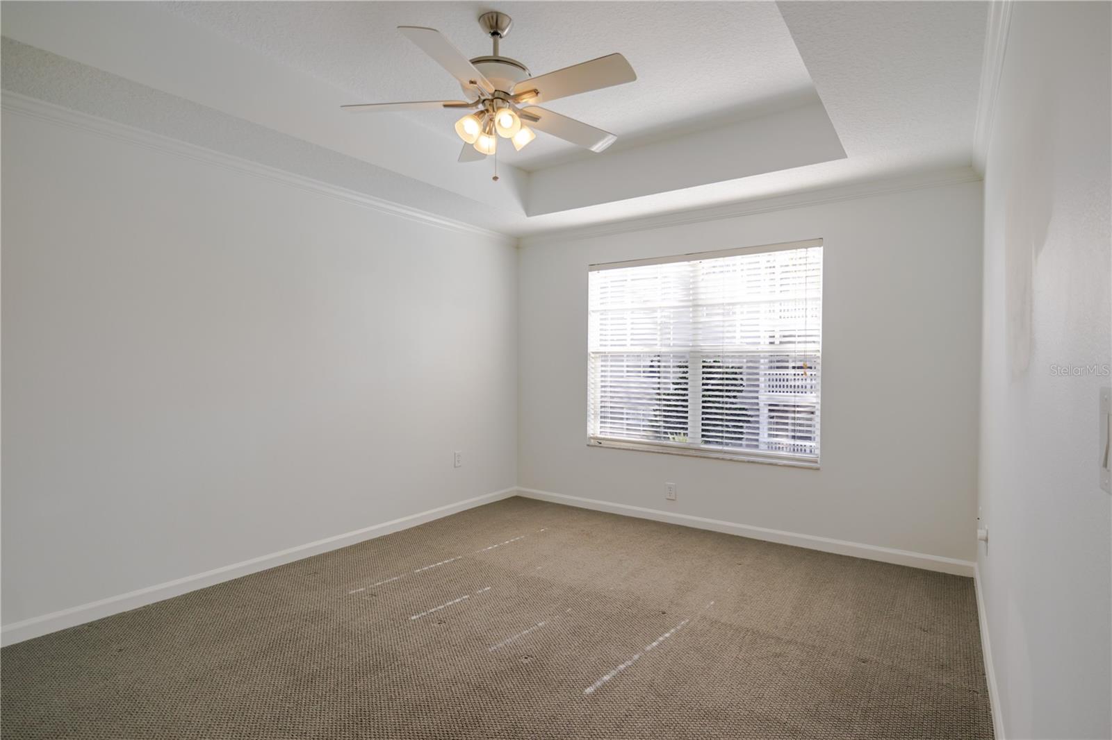 HYDE PARK WALK A CONDO - Residential