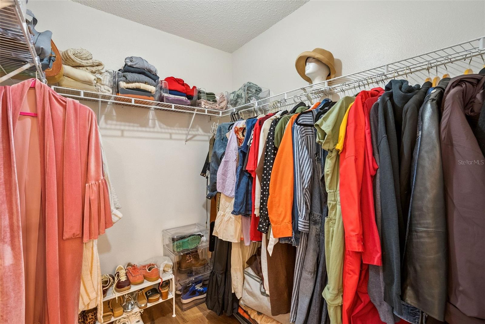 DELTONA LAKES UNIT 32 - Residential