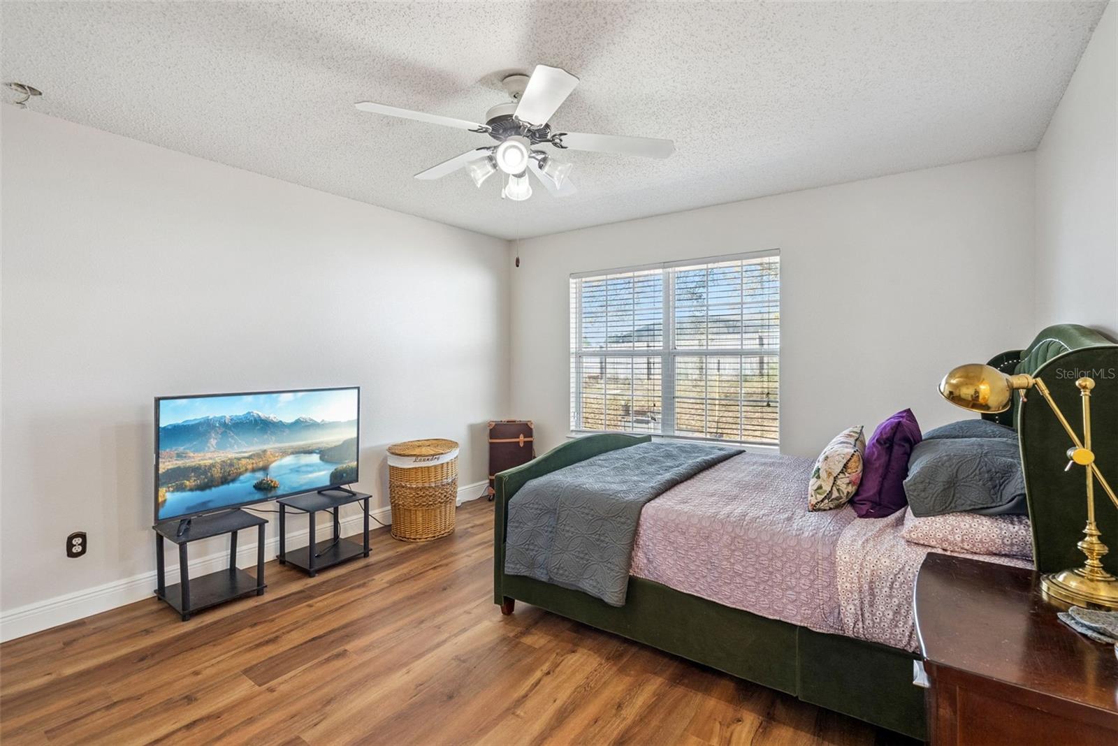 DELTONA LAKES UNIT 32 - Residential