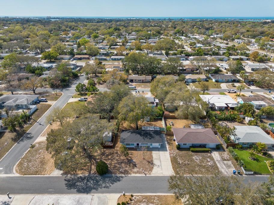 PINE RIDGE MANOR - Residential