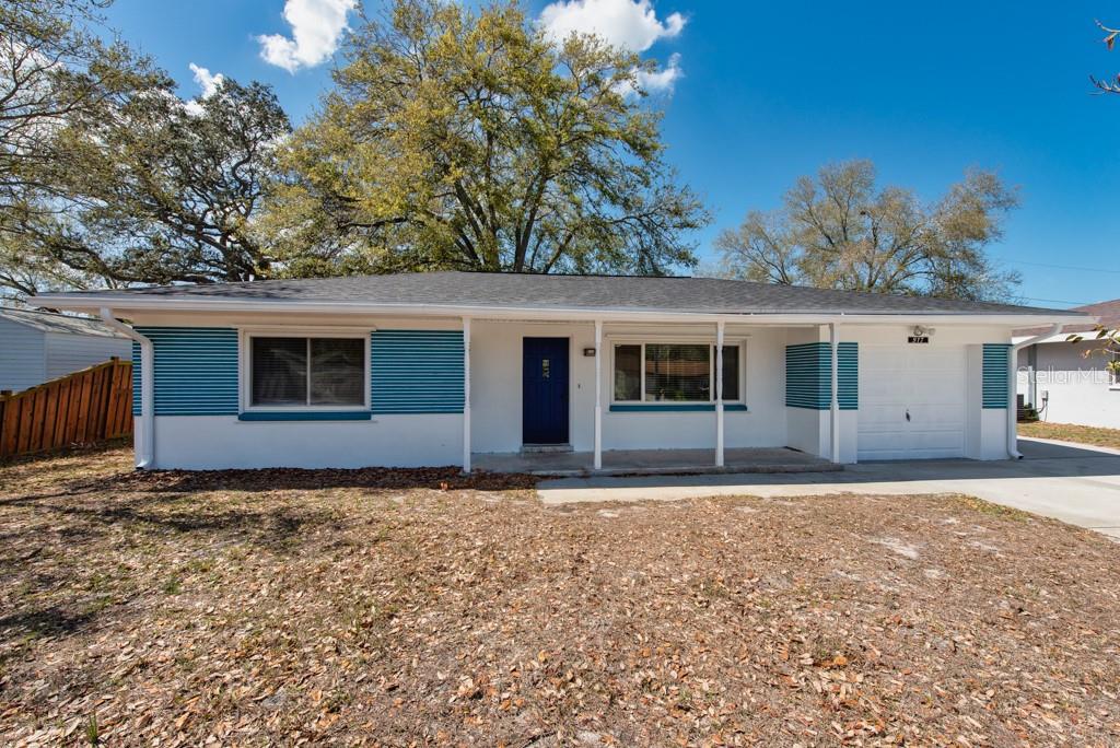 PINE RIDGE MANOR - Residential