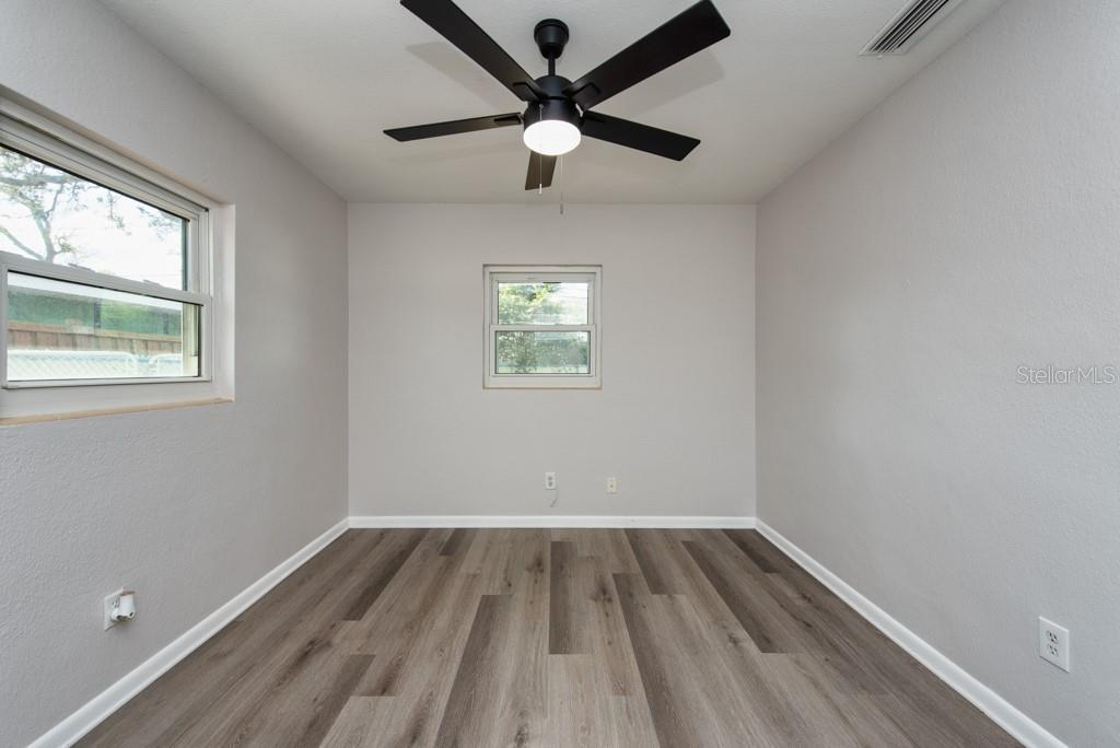 PINE RIDGE MANOR - Residential