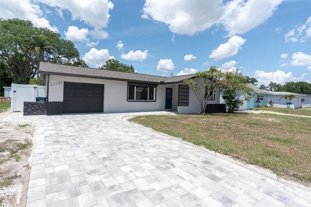 Photo of 11133 100th Avenue, Seminole, FL 33772 (MLS # TB8509055)