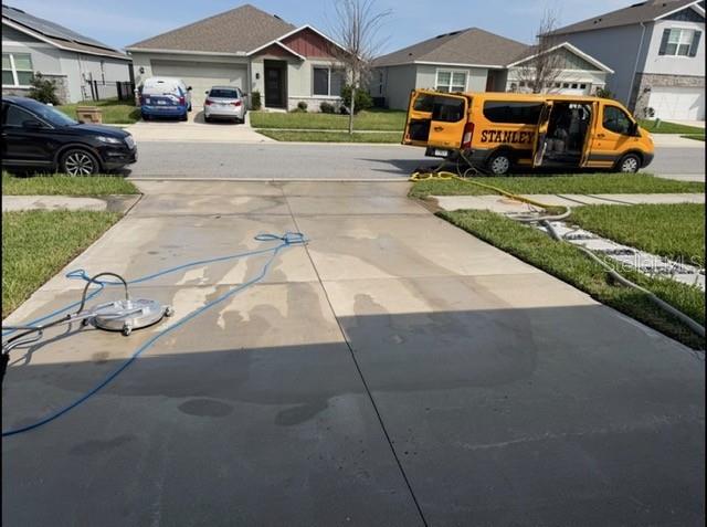 SUMMERLY - Residential