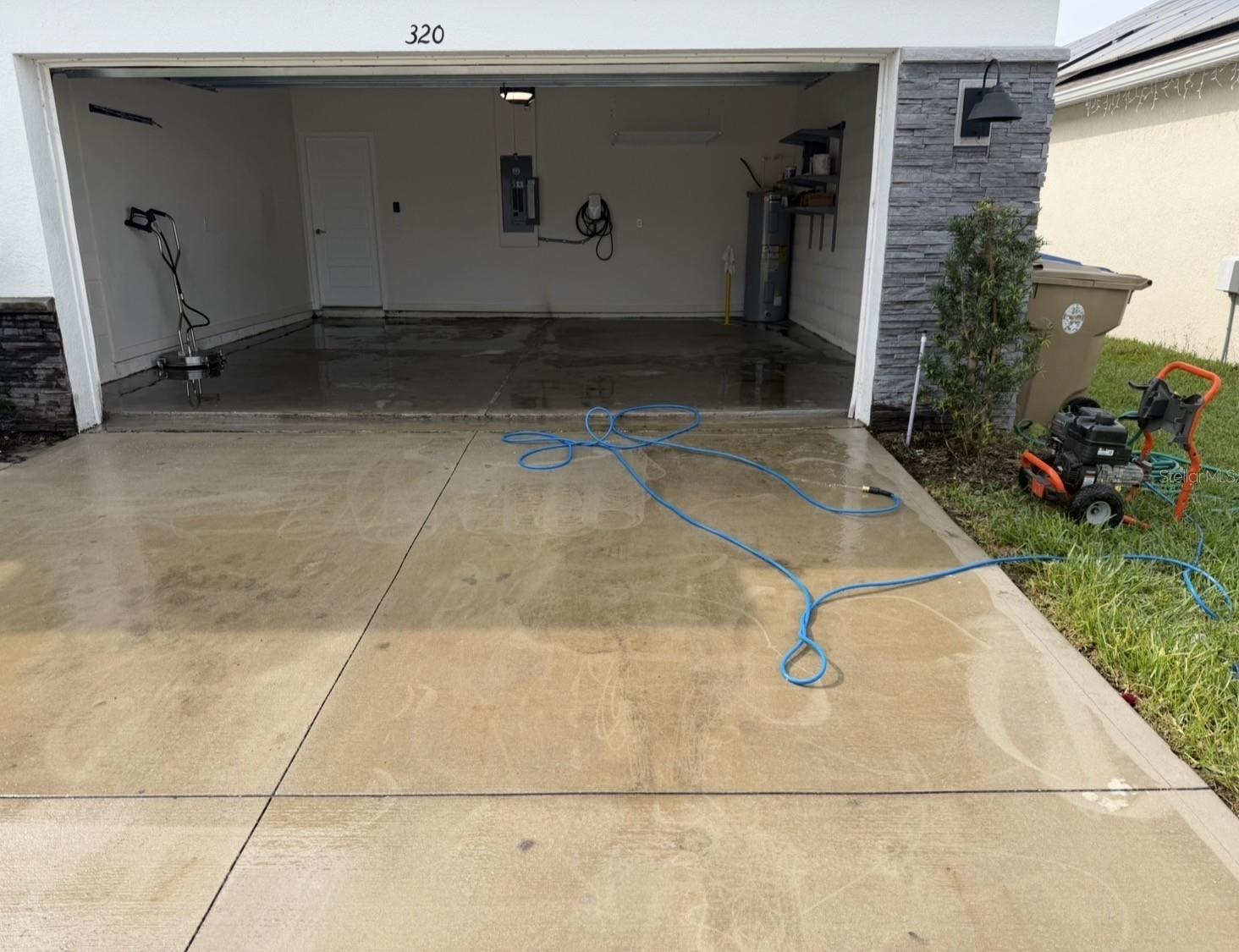 SUMMERLY - Residential