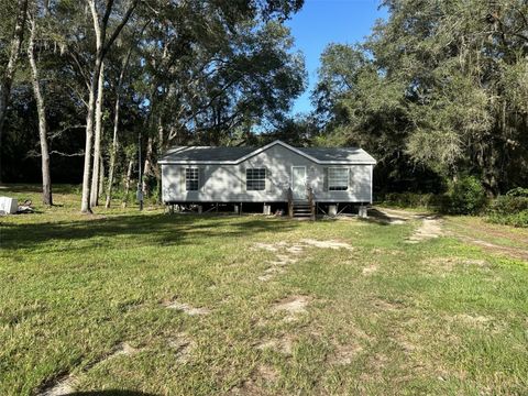 640 SE 10TH STREET WILLISTON FL 32696