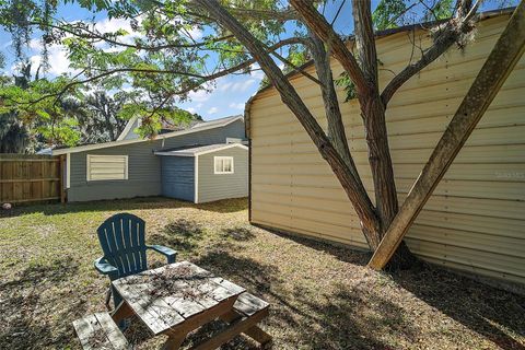 A home in EUSTIS