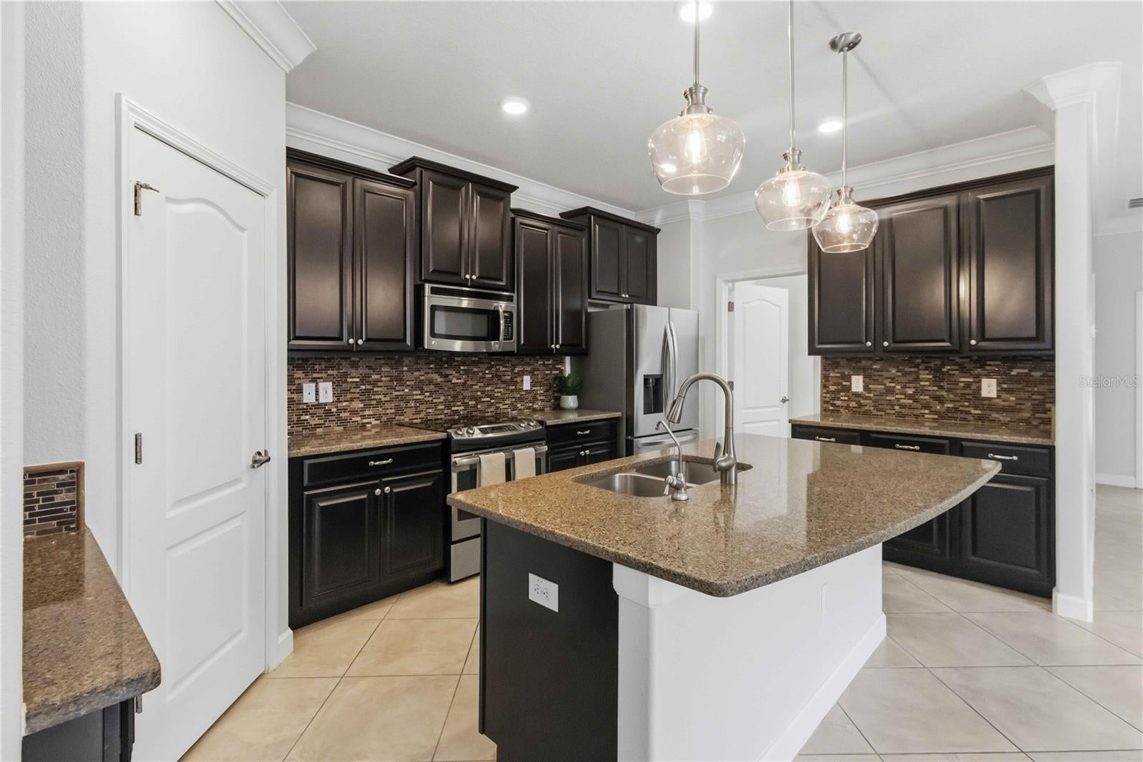 WATERLEAF PH 1B - Residential