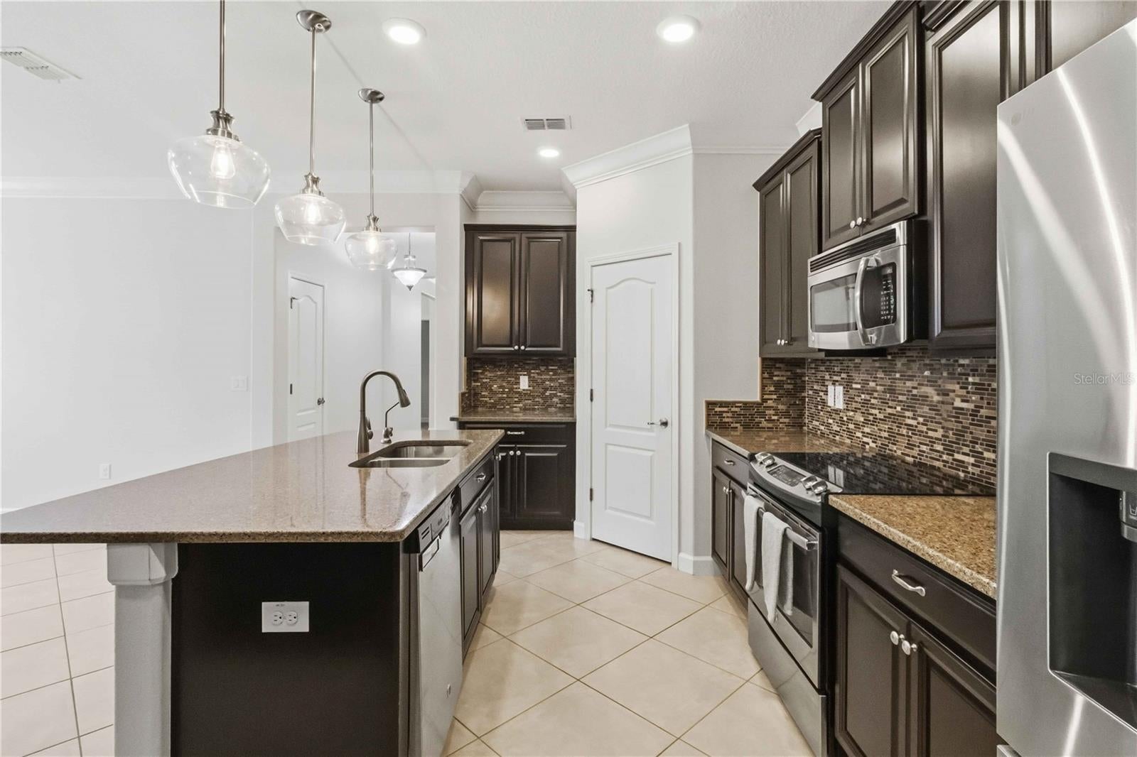 WATERLEAF PH 1B - Residential