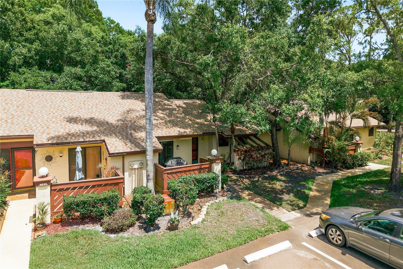 4041 ARROWWOOD COURT 4041