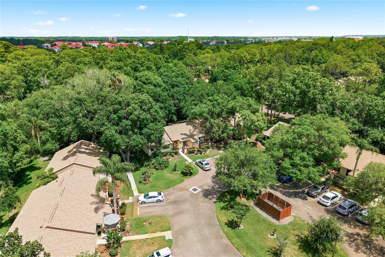 STRATHMORE GATE EAST - Residential